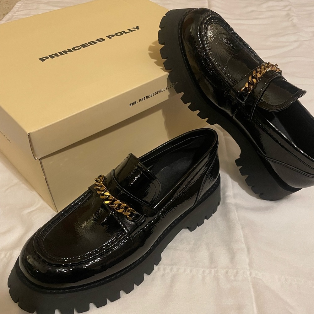NEW Princess Polly Black Patent Loafers with Gold Chain